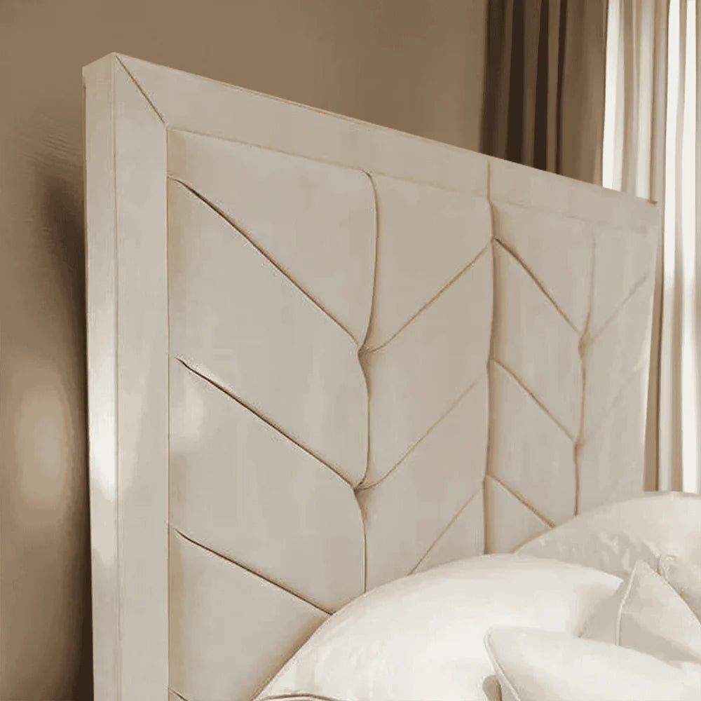 Davies Velvet Premium Chevron Bed